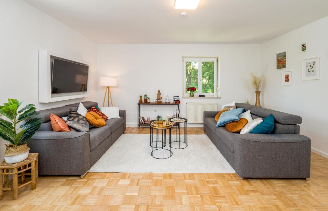 2Og Rechts - Wunderschoene 80M2 3-Zimmer City Wohnung Naehe Salzburg Freilassing Exterior foto