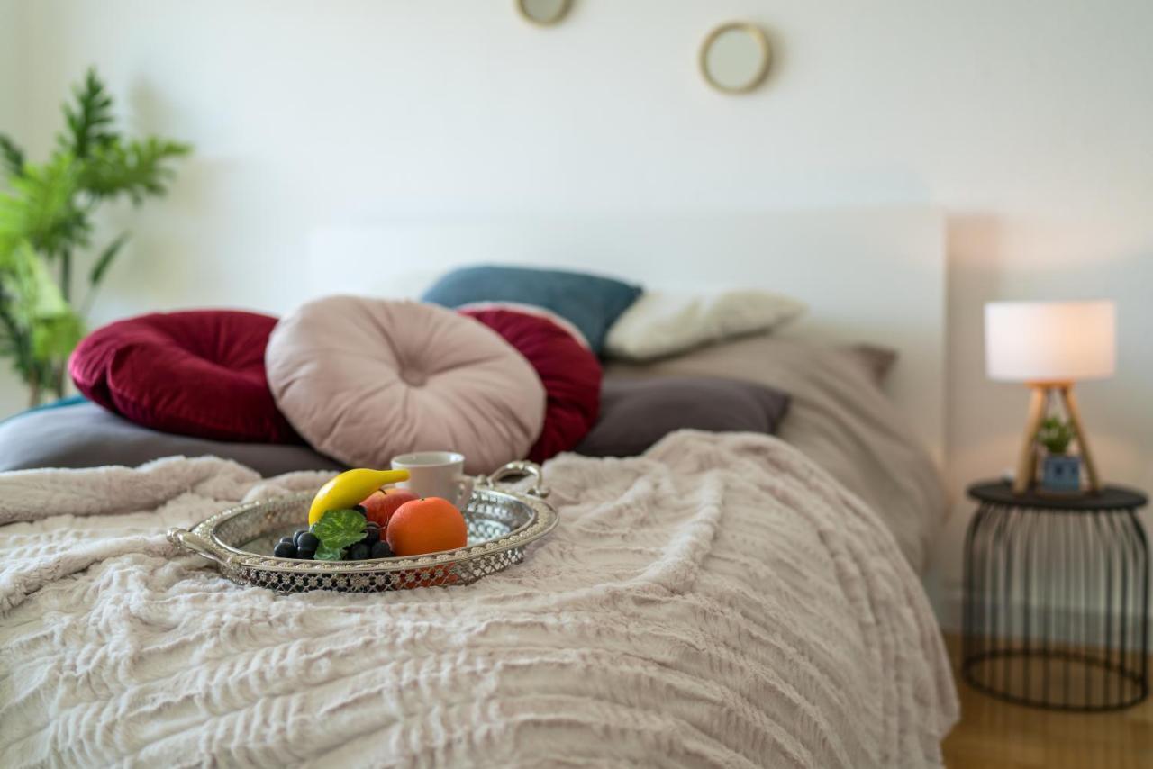 2Og Rechts - Wunderschoene 80M2 3-Zimmer City Wohnung Naehe Salzburg Freilassing Exterior foto